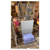 SMALL OPEN ANIMAL CRATE