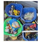 ASSTD TOYS IN PAILS