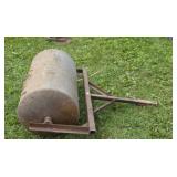 32 INCH TOW LAWN  ROLLER