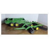 JOHN DEERE CULTIVATOR & MANURE SPREADER