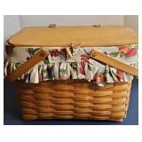 1999 LONGABERGER LARGE PICNIC BASKET