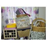 BASKETS & TOTES