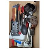 KITCHEN UTENSILS