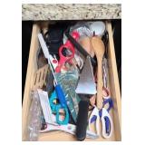 DRAWER OF KITCHEN UTENSILS