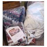 (2) QUEEN QUILTS & MATTRESS COVER