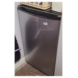 WHIRLPOOL MINI REFRIGERATOR