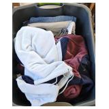TOTE OF WOMENS JEANS & SWEATSHIRTS