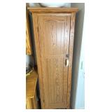 OAK FINISH SIDE CABINET