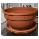 TERRA COTTA PLANTER