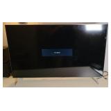 VIZIO 43" FLAT SCREEN TV W/ REMOTE (WORKS)