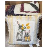 PILLOW & QUILT