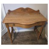 LIBRARY TABLE