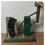 VINTAGE EGG SCALE