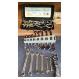 WRENCHES & SOCKETS