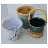 FLOWER POTS