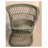 WICKER SMALL CHILDS FAN CHAIR