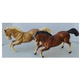 (2) BREYERS HORSES