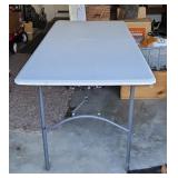 6 FOOT BIFOLD FOLDING TABLE