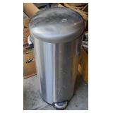 STAINLESS STEEL TRASH CAN