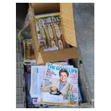 HOME & CRAFTING MAGAZINES