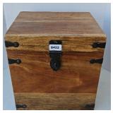 VINTAGE WOOD BOX