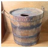 ANTIQUE STAVE BUCKET MAPLE SYRUP?