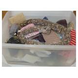 TOTE OF WALLETS, DECOR, MISC