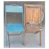 (2) FOLDING CHAIRS