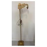 VINTAGE IRON LAMP