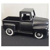 METAL TRUCK DECOR