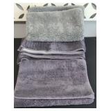 (4) BATH MATS