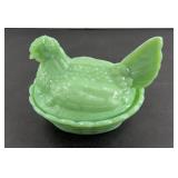 JADITE GREEN HEN ON NEST