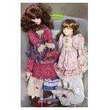 TOTE OF PORCELAIN FACE DOLLS
