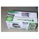 FOOD SAVER VACUUM SEALER