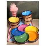 COLORFUL PARTY SERVING DISHES