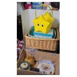 BASKETS & DECOR