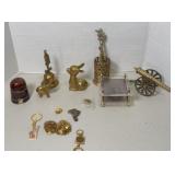 BRASS CANON & OTHER DECOR