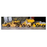 ERTL CONSTRUCTION EQUIPMENT DIECAST 1:64