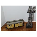 TRAIN CAR & LIGHT TOWER FOR TRAIN SET