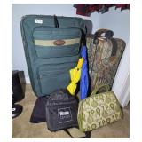 LUGGAGE & OTHER BAGS