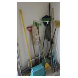 ASSTD LONG HANDLE TOOLS & CLEANING SUPPLIES