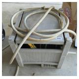 GARDEN HOSE HOLDER W/ HOSE