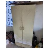 2 DOOR METAL CABINET