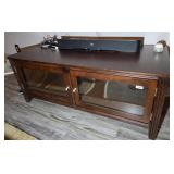 2 DOOR TV STAND