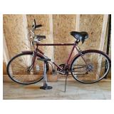 FREE SPIRIT 25 INCH BIKE W/ PUMP