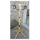 WORKLIGHT ON STAND