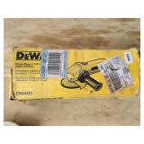 DEWALT 4 1/2 INCH GRINDER