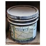 POLYMERIC SAND 1/2 FULL APPROX