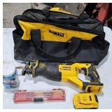 DEWALT 20V CORDLESS RECIPROCATING SAW