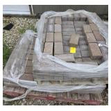 WALL / PAVING BRICKS